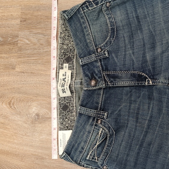 💙❤️ Ariat Women's Classic Blue Mid Rise Straight Jeans size 28R 💙❤️ - Picture 5 of 13